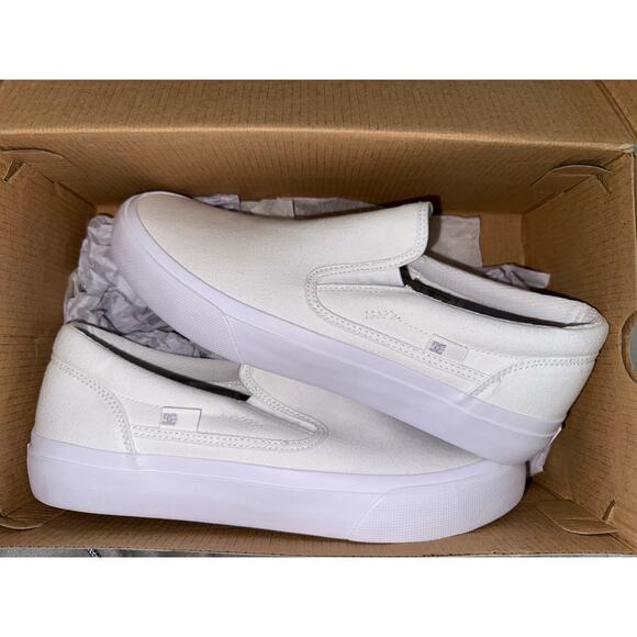 DC Shoes Men\'s Manual Slip On Skate Sneakers Vegan-Friendly Canvas White new 8.5